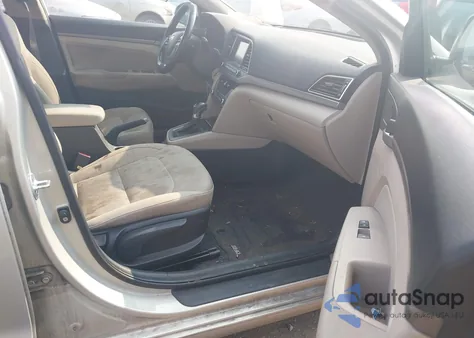 2017 Hyundai Elantra Value Edition из США, поврежденный, VIN KMHD84LF0HU255099